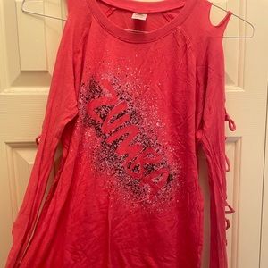 Womens long sleeved Zumba shirt. Size large (lovely). Slits in sleeves.